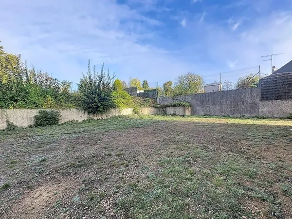 Terrain Â Bâtir À La Francheville