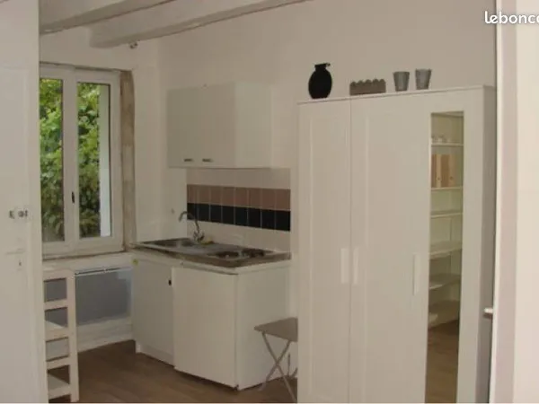 Studio meublé