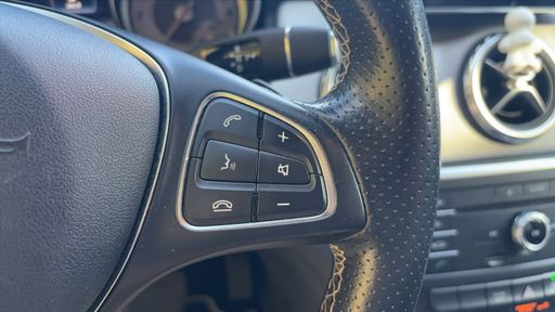 Mercedes Classe GLA 180 CDi 109 7G-DCT - Sensation – 2016 – 152947 km – Diesel – Boîte Automatique — photo 6