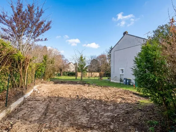 Terrain à bâtir 360 m2 Tours Nord Rue des Bordiers