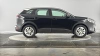 Peugeot 3008 1.2 PureTech 130ch Active S&S — photo 4