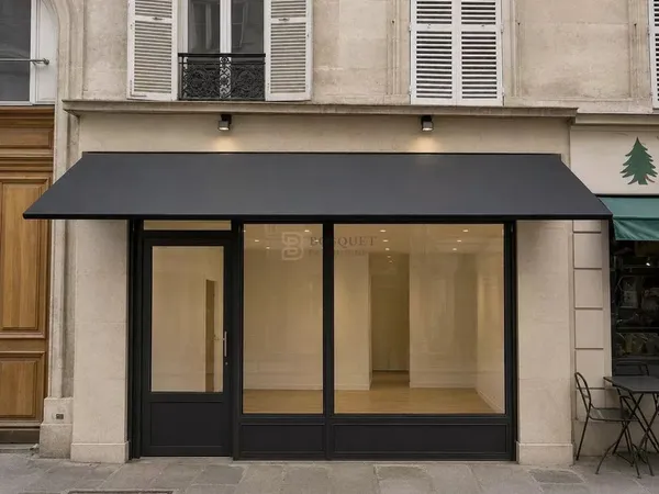 Local commercial 24 m² Paris 8ème