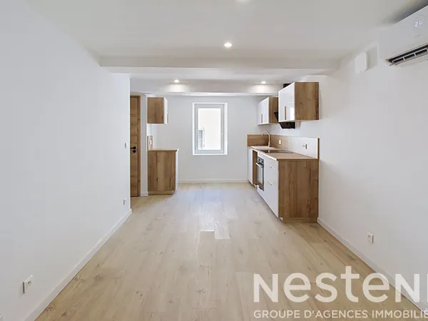 A VENDRE AUX ARCS-SUR-ARGENS APPARTEMENT 3 PIÈCES CENTRE-VILLE