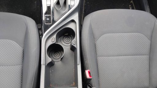Kia Niro 1.6 GDi 141 Hybride DCT6 - Motion – 2024 – 41504 km – Hybride essence – Boîte Automatique — photo 6