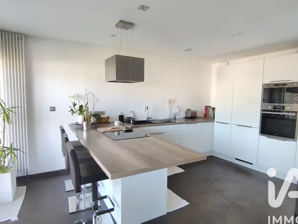 Appartement 4 pièces 96 m²