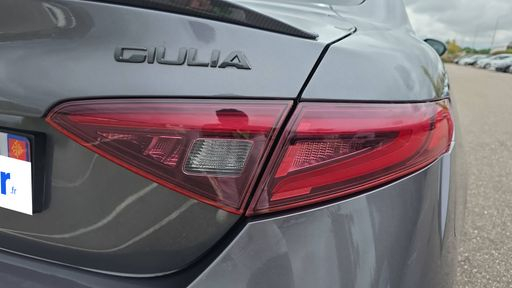 Alfa Romeo Giulia 2.2 JTD 210 Q4 AT8 - Veloce Ti – 2020 – 115288 km – Diesel – Boîte Automatique — photo 4