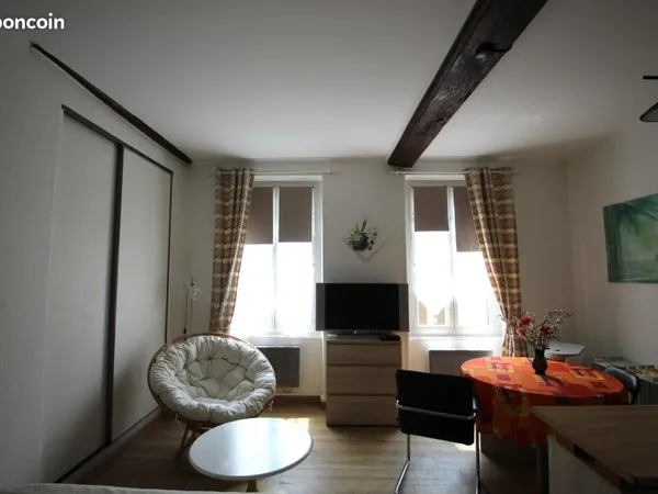Studio 1 pièce 30 m²