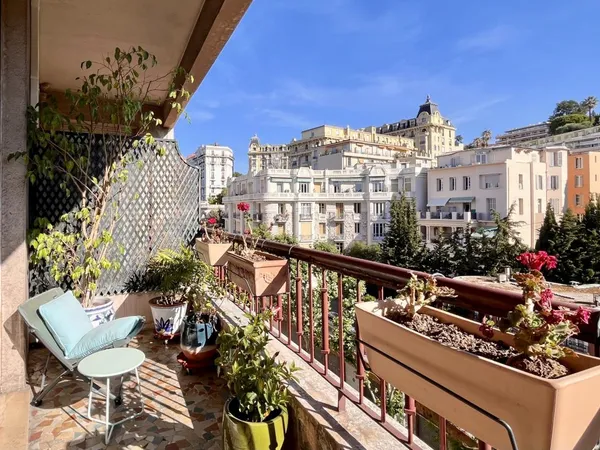 3 PIÈCES - AVANT DERNIER ÉTAGE - 2 TERRASSES