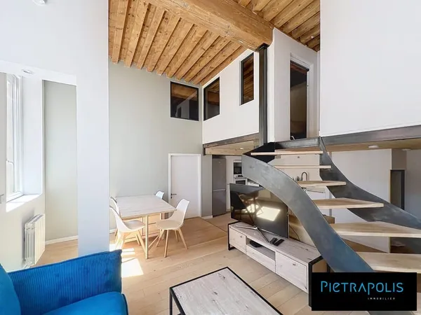 À VENDRE - Appartement T2/T3 lumineux - Place Colbert, Lyon