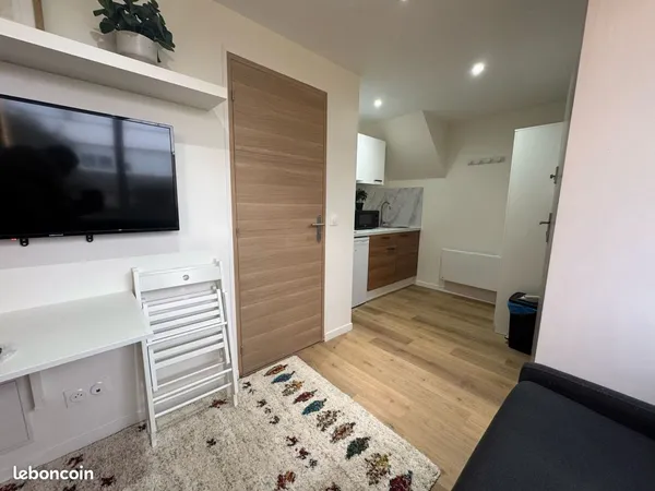 Studio 1 pièce 16 m²
