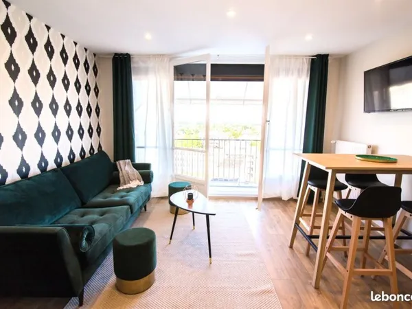 Colocation chaleureuse et idéalement située (Gare d'Orléans) - 1 chambre dispo