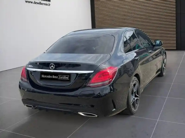 Mercedes Classe C 300 e berline amg lin — photo 5