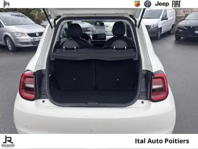 Fiat 500 3+1 e 95ch pack confort  3+1  my23 — photo 6
