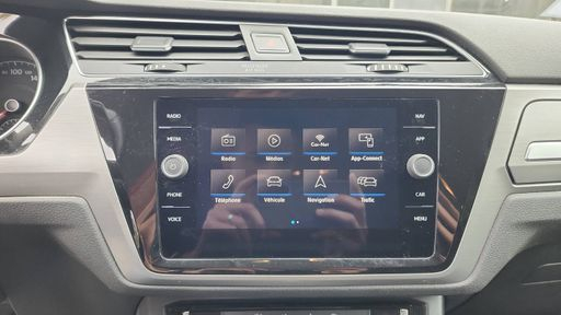 Volkswagen Touran 1.6 TDI 115 DSG7 - Confortline Business 7pl – 2018 – 195143 km – Diesel – Boîte Automatique — photo 8