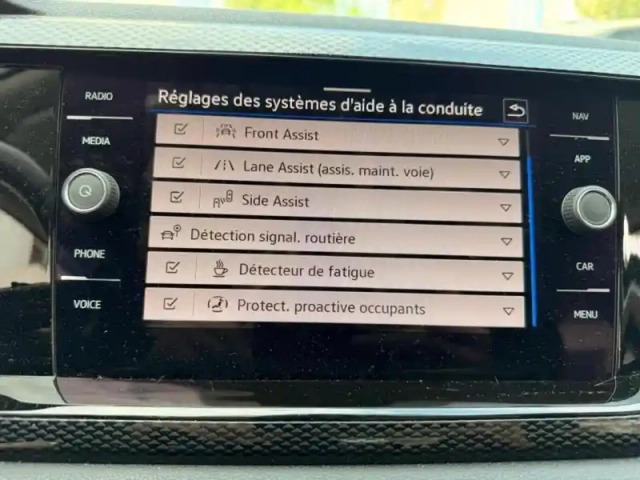 Volkswagen Taigo 1.0 tsi 110ch life plus dsg7 — photo 15