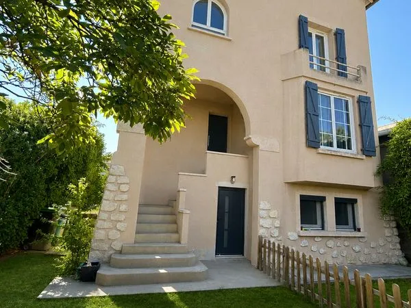 Maison individuelle 1940 - T6 - 174m² sur parcelle 900m² - 31200 Toulouse (La Vache-La Salade)
