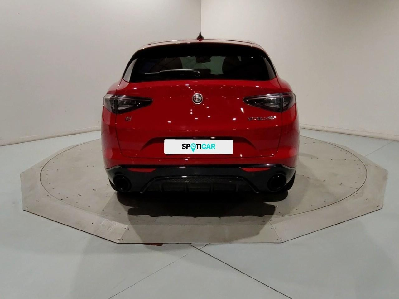 Alfa Romeo Stelvio 2.2 160 ch at8 veloce — photo 4