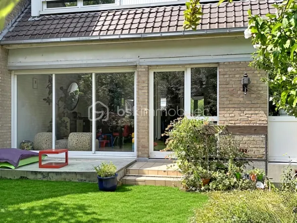 Maison 6 pièces 140 m²