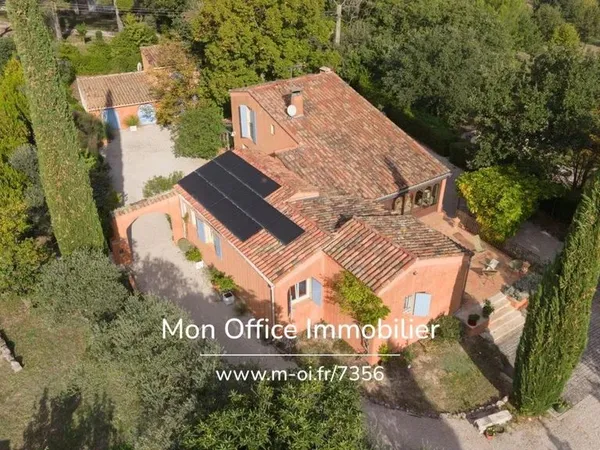 Maison de luxe 7 pièces 195 m²