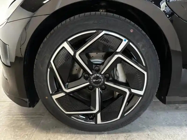 Byd Seal 313ch - 82,5 kwh design — photo 7