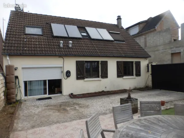 Pavillon 6 pièces 106 m²