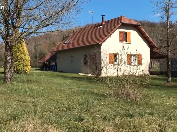 Villa à Fontenu, Jura