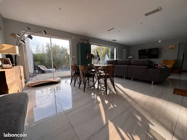 Maison 6 Pièces Quartier Saige