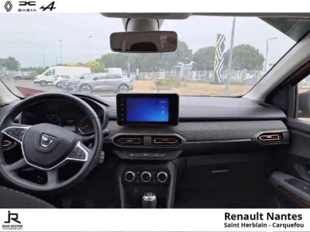 Dacia Sandero 1.0 eco-g 100ch stepway confort — photo 10
