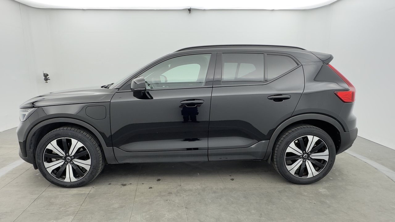 Volvo XC40 T5 Recharge 180+82 ch DCT7 — photo 2