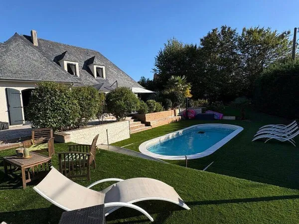 Maison 6 pièces 170 m²