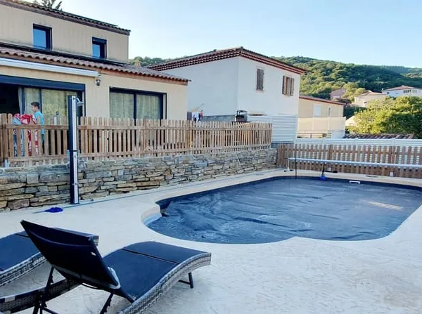 Maison à vendre 5 pièces proche de LE BOSC (34)