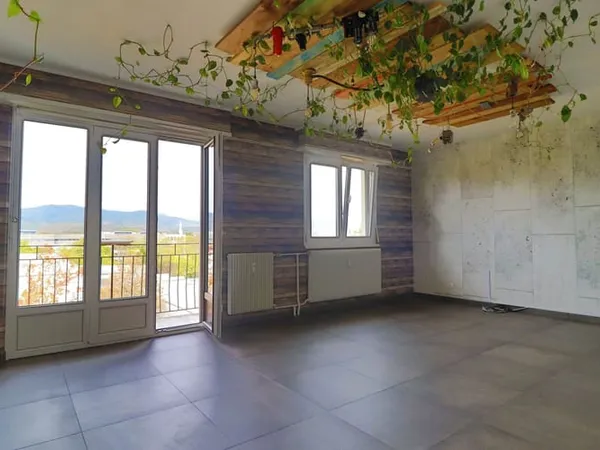 Appartement 4 pièces 77 m²