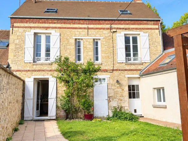 Maison 120m2 - 4 chambres avec jardin