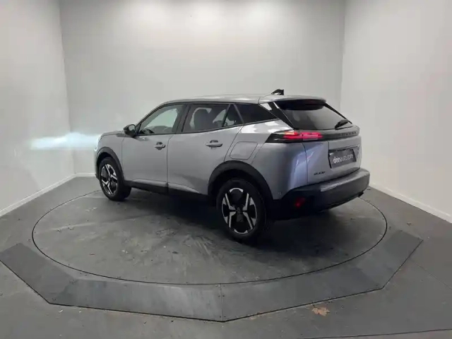 Peugeot 2008 100 s&amp;s bvm6 — photo 3