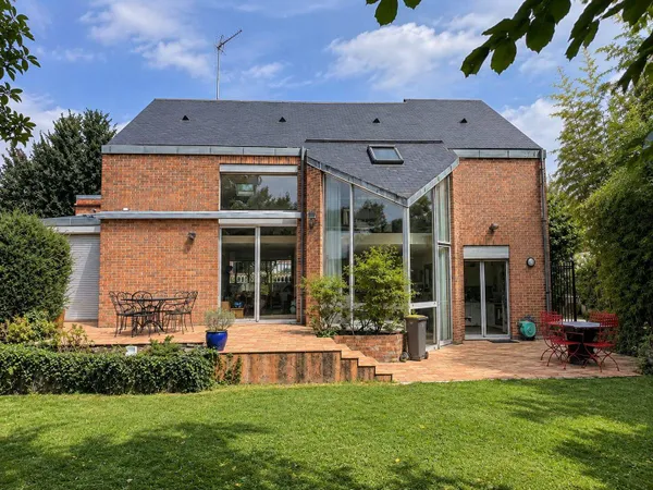 Maison 6 pièces 180 m²