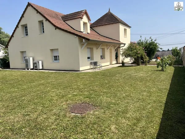 À VENDRE - Spacieuse maison familiale de 230 m² - Confort, esp