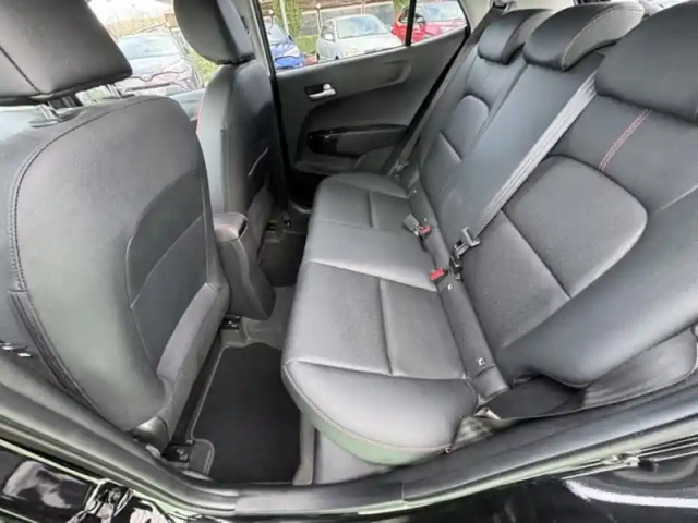 Kia Picanto gt line premium 1.2 84 ch — photo 18