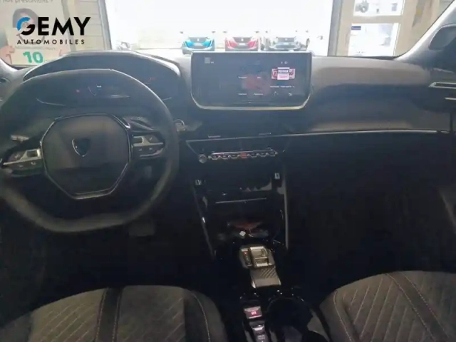 Peugeot 2008 electrique 50 kwh 136 ch — photo 8
