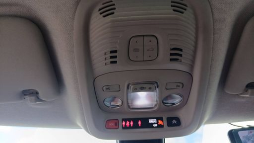 Citroen C3 Aircross 1.5 BlueHdi 110 - Shine Pack – 2021 – 93002 km – Diesel – Boîte Manuelle — photo 1