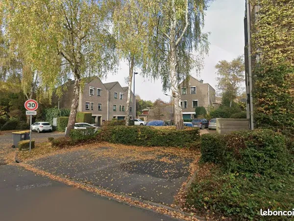 Box de stockage / Garde-meuble privatif sécurisé 16 à 32 m² - Villeneuve d'Ascq
