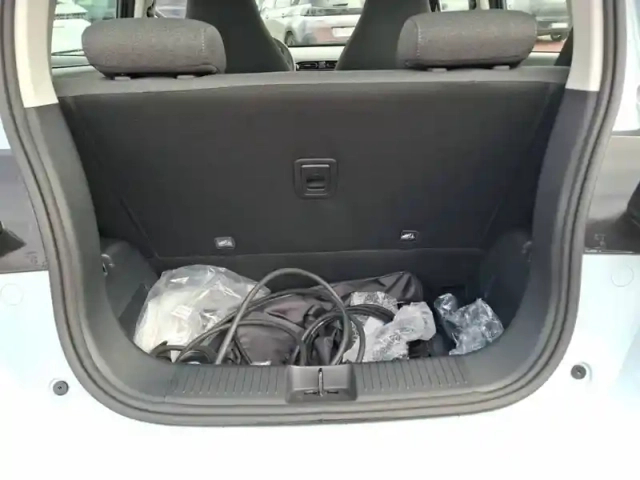 Leapmotor T03 electric 95 ch — photo 32