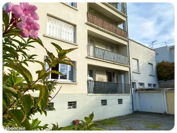Appartement 20 pièces 70 m²