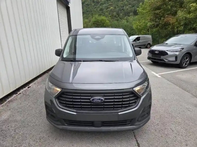 Ford Tourneo Connect grd  2.0 ecoblue 102ch trend — photo 2