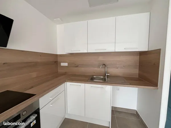 Maison neuve T3, jardin, centre village, 56m2
