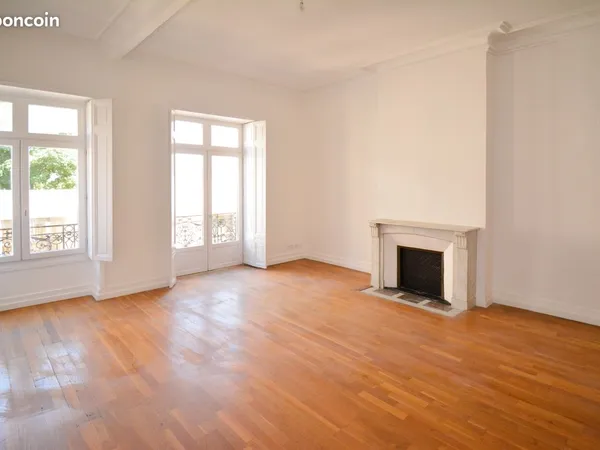 A LOUER - T3 - 81 m² - Montpellier 34000 - Proche centre - Quartier Gambetta