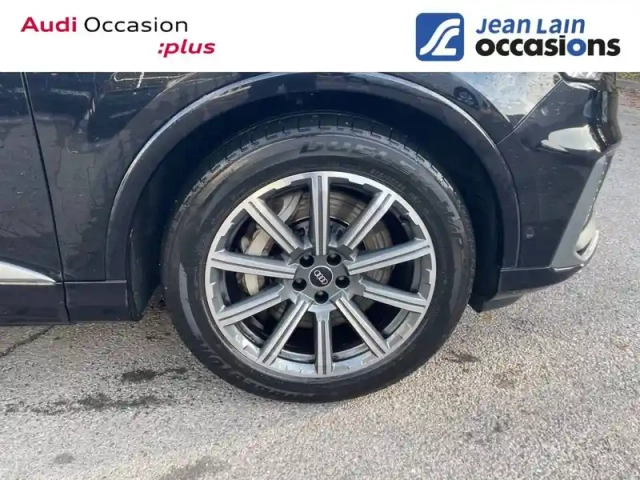 Audi Q7 55 tfsi e 380 tiptronic 8 quattro — photo 21