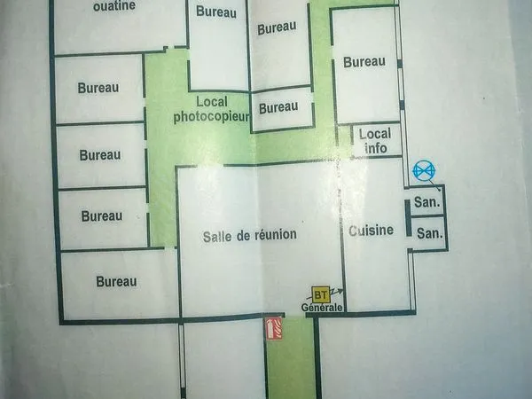 Local d’activité et entrepôt Location Grenoble  25m² 510€