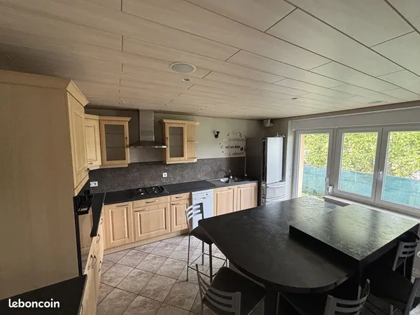 Appartement 4 pièces 111 m²