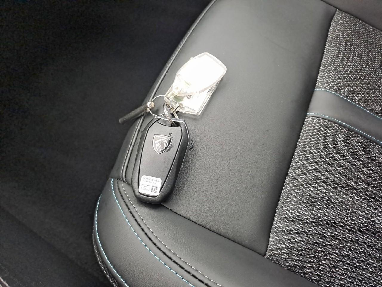 Peugeot 308 sw bluehdi 130ch s&s eat8 allure — photo 22