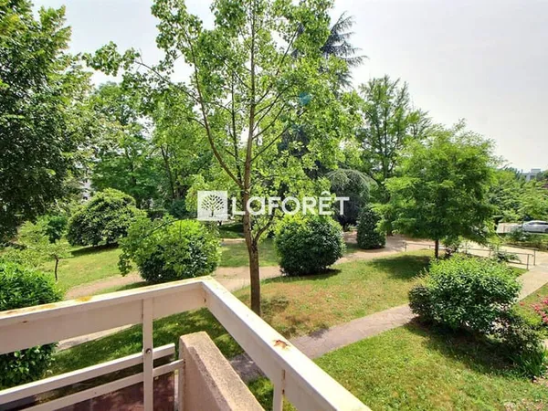 Appartement 5 pièces 102 m²